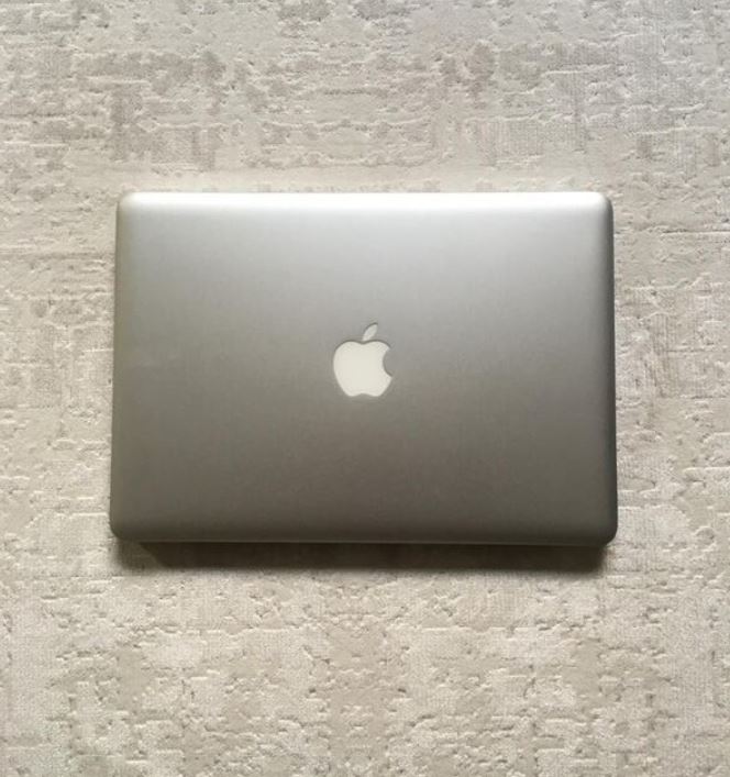 Apple MacBook Pro 2012 Laptop